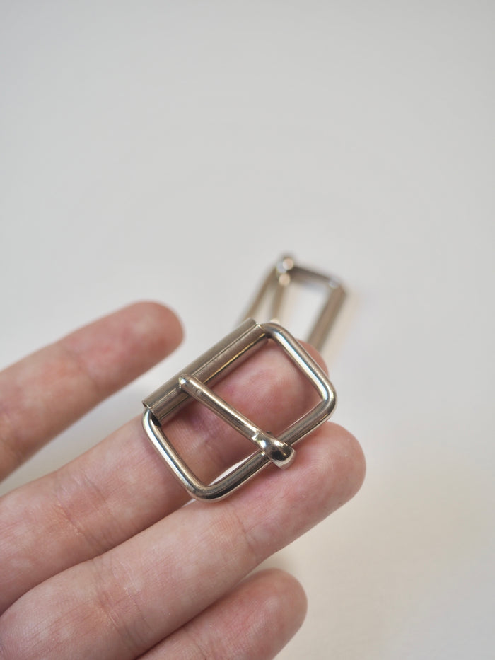 Antiqued Silver Buckle 33mm