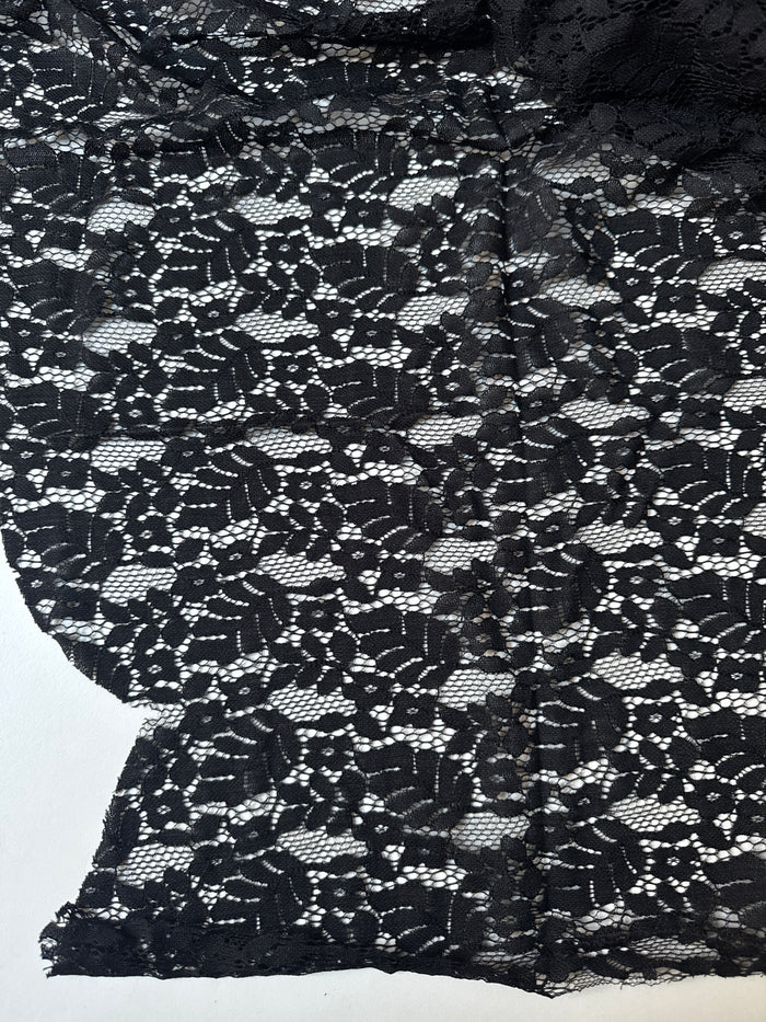 Black Stretchy Leaf Lace Remnant