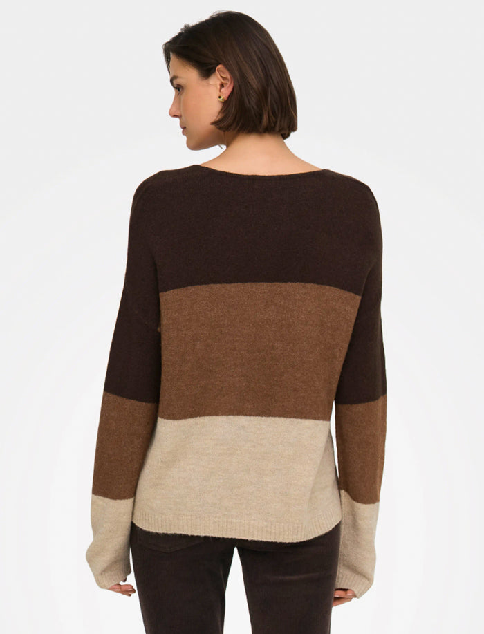 Chandail en tricot à blocs de couleurs pour femme