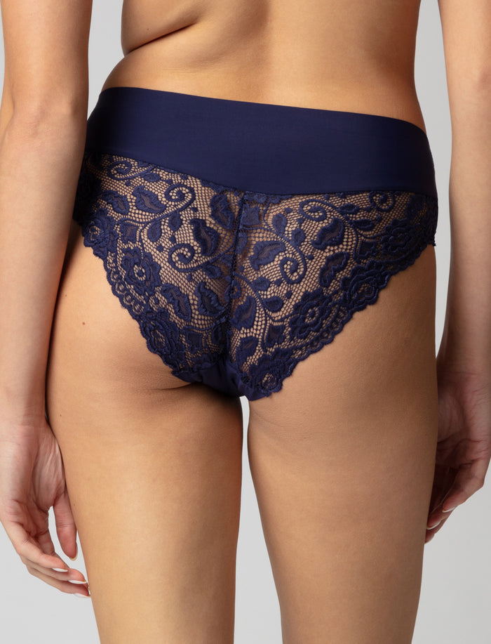 Culotte bikini à dentelle
