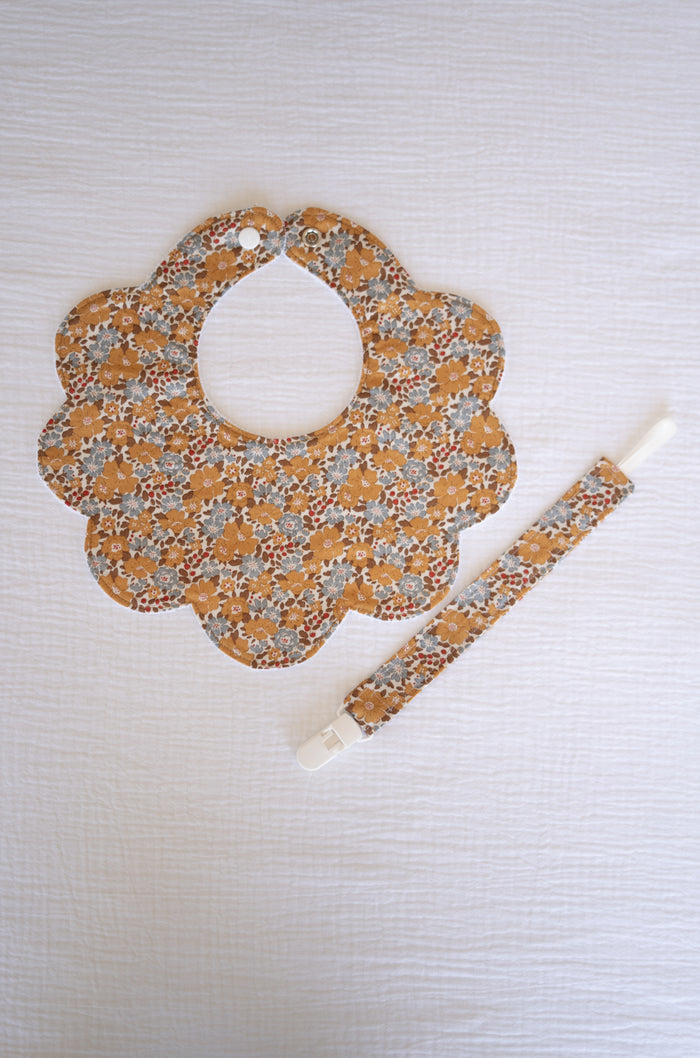 Happy Flowers Tilda Pacifier Holder