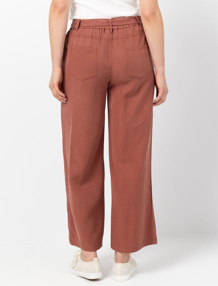 Pantalon jambe large ceinture nouable