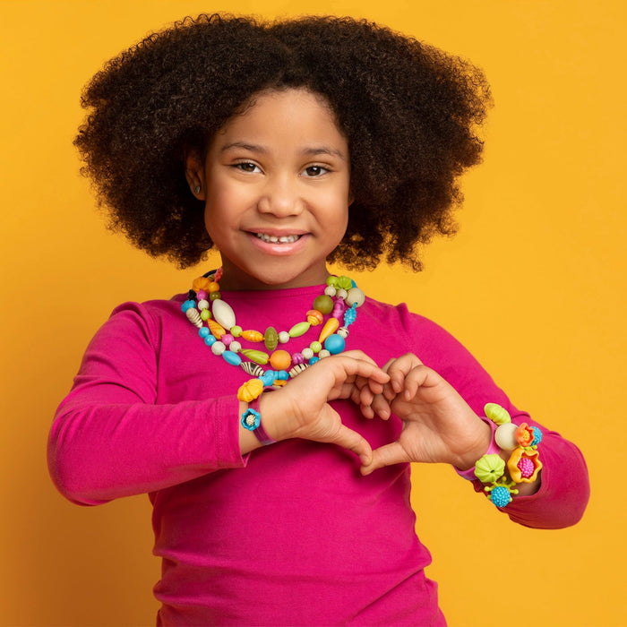 Toy jewelry kit