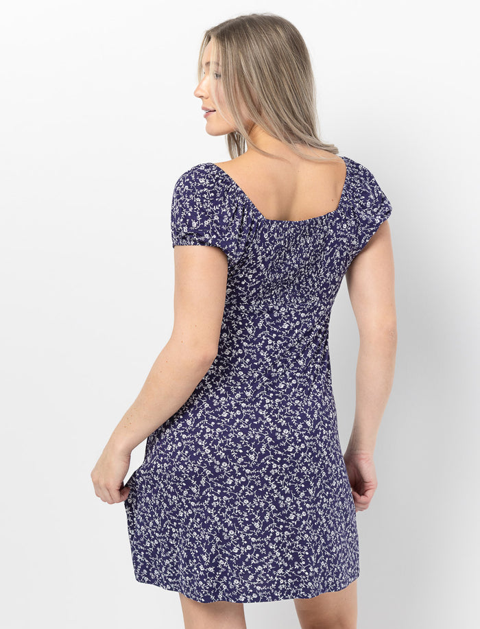 Robe fleurie coupe évasée