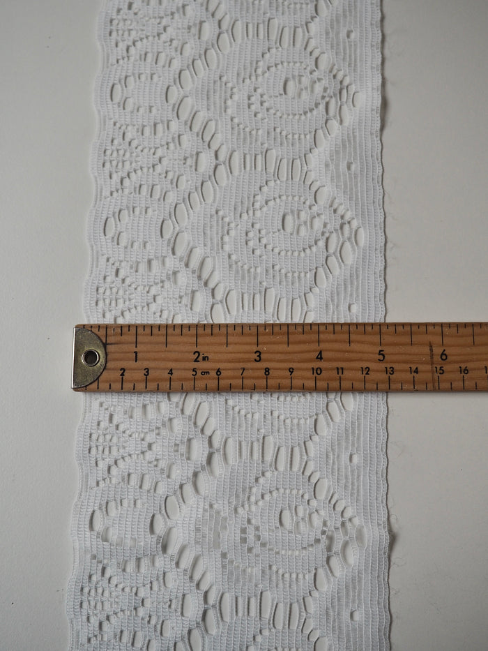 White Rose Filet Effect Lace Trim 13cm