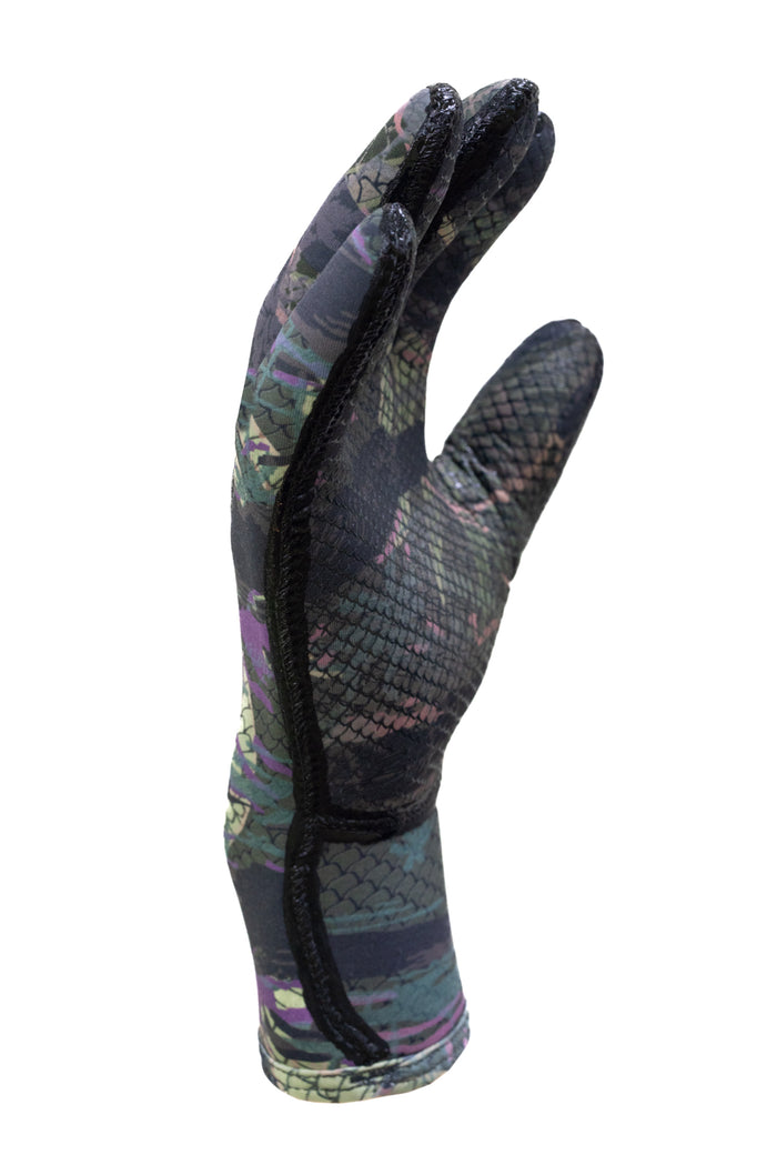 Waihana Tropicam Green neoprene spearfishing glove with fish-scale grip texture and black stitched seams shown in profile against a white background.