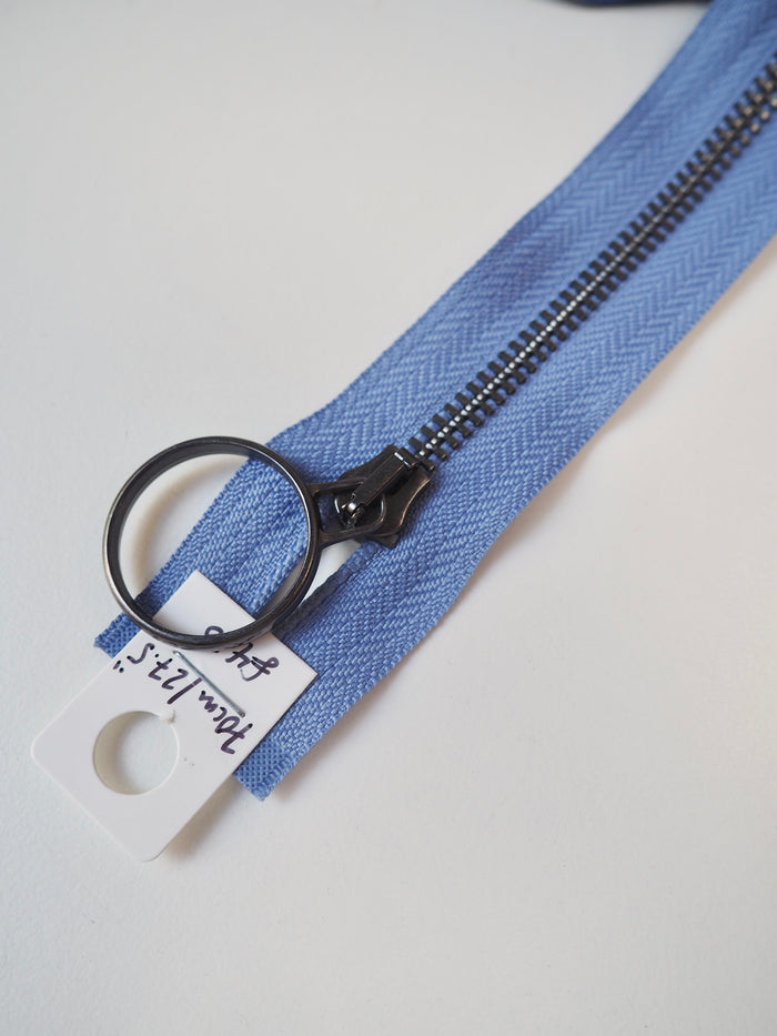 70cm/27.5in O-Pull Metal Teeth Open-Ended Periwinkle Zip
