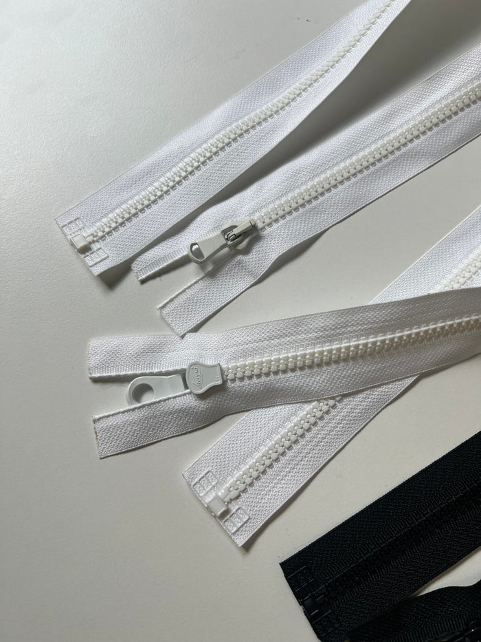 Lampo Open-Ended Medium Chunky Plastic Zips 55-80cm