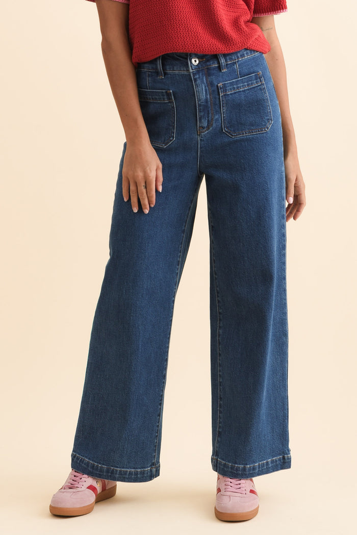 Alyssa Blue Wide Leg Stretch Jeans,Brunette model,alt text|model:Brontie