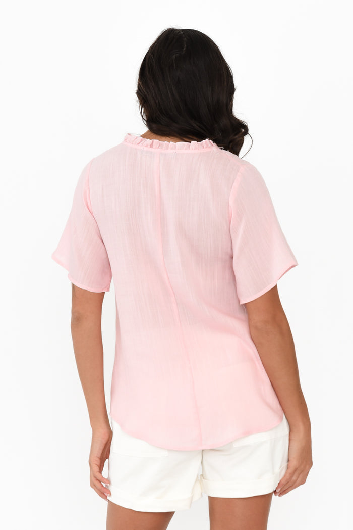 Bari Blush Linen Button Top,Brunette model,alt text|model:Brontie