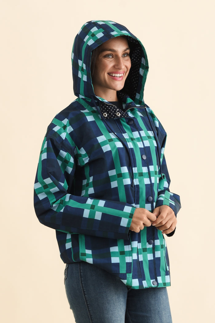 Bari Navy Check Raincoat,Brunette model,alt text|model:Brontie