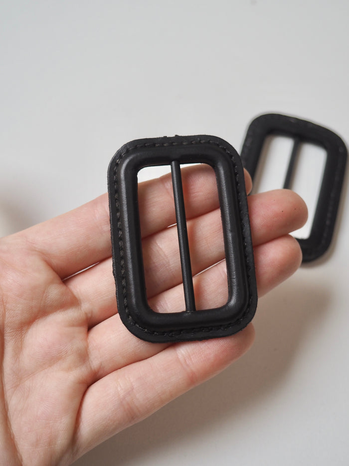 Black Leather Covered Slider 40mm