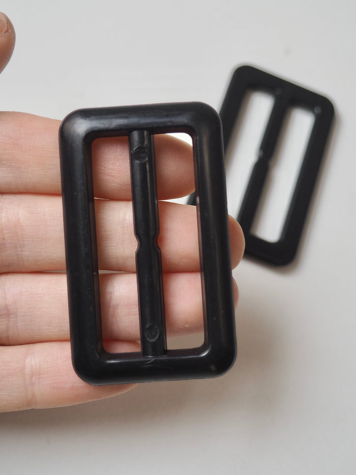 Black Plastic Slider 42mm