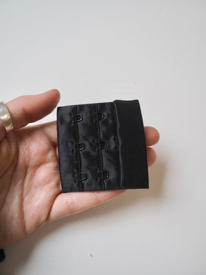 Black Plush Bra Clasp 3x3