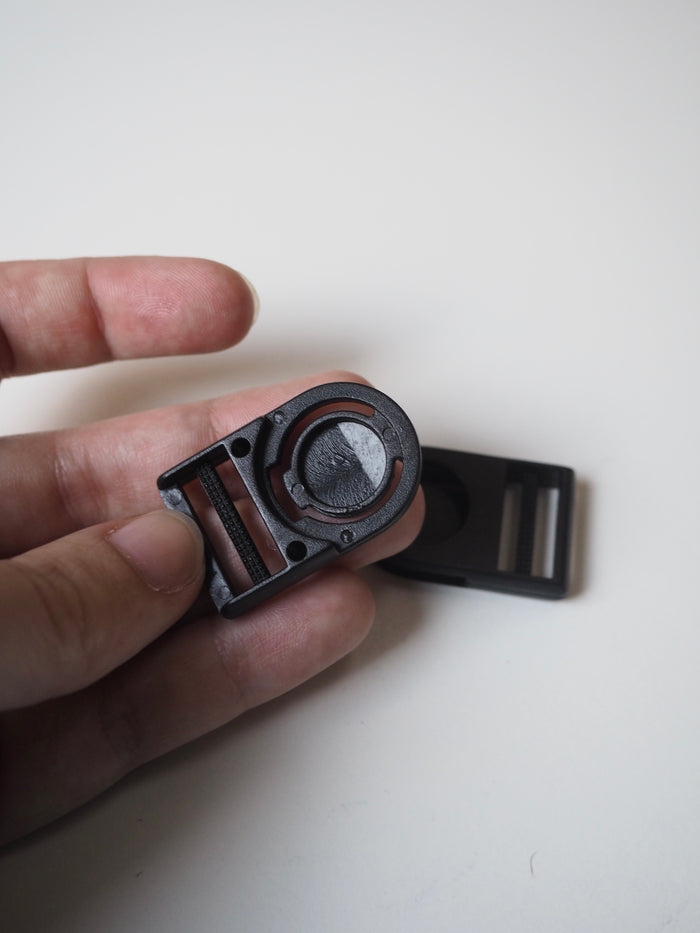 Black Squared Dual Adjust Swivel Release Buckle 20mm