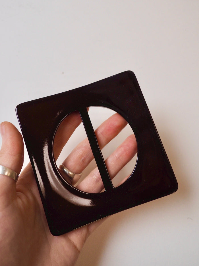 Brown Square + Circle Centre Slider 6cm
