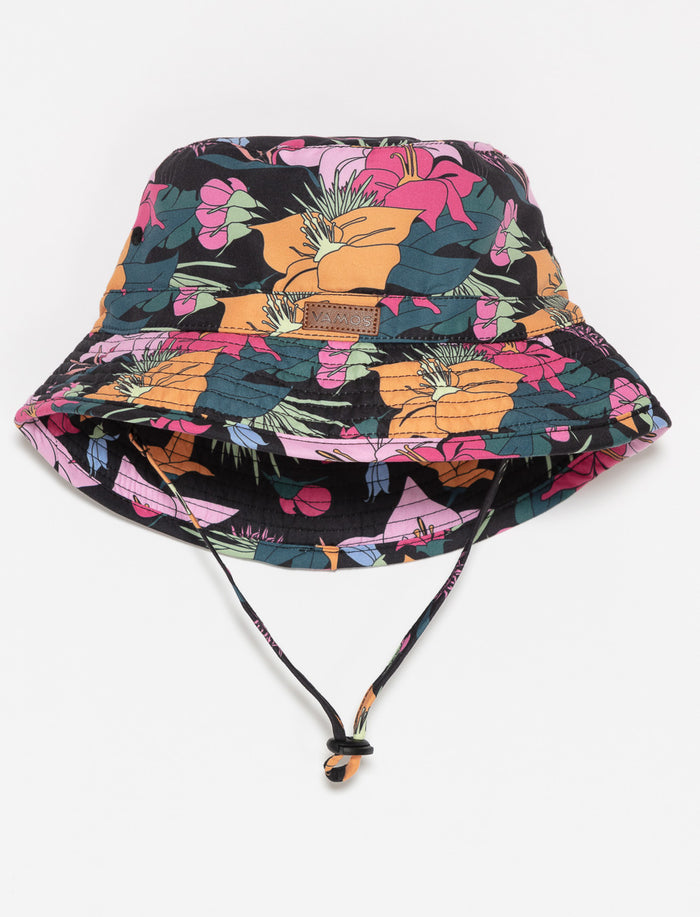 Chapeau cloche fleuri