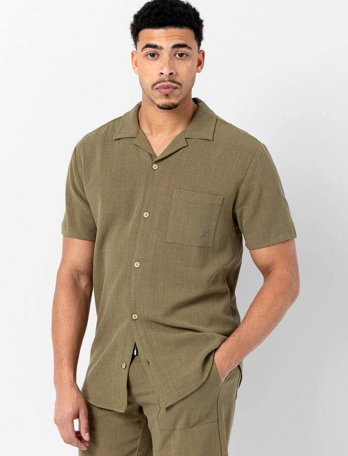 Chemise à manches courtes