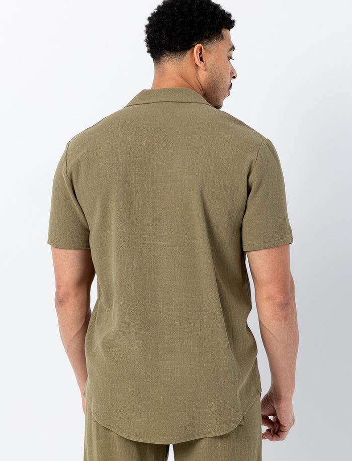 Chemise à manches courtes