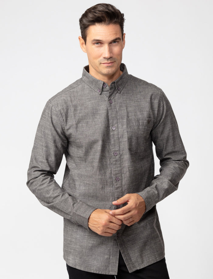 Chemise unie à manches longues
