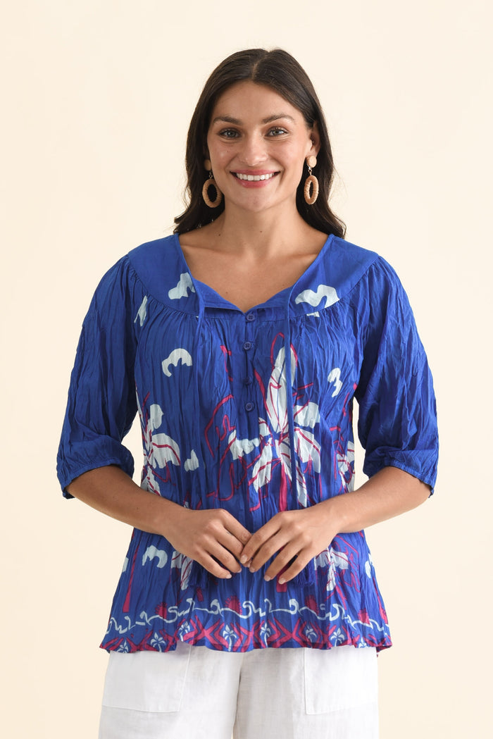 Claris Cobalt Tropical Crinkle Cotton Top,Brunette model,alt text|model:Brontie