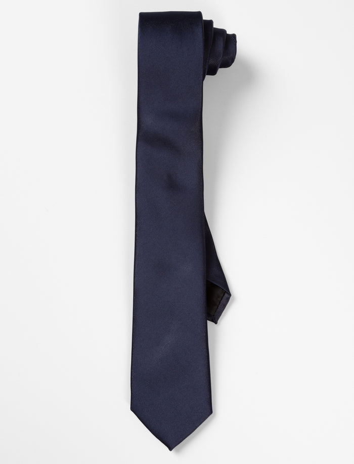 Cravate unie en satin
