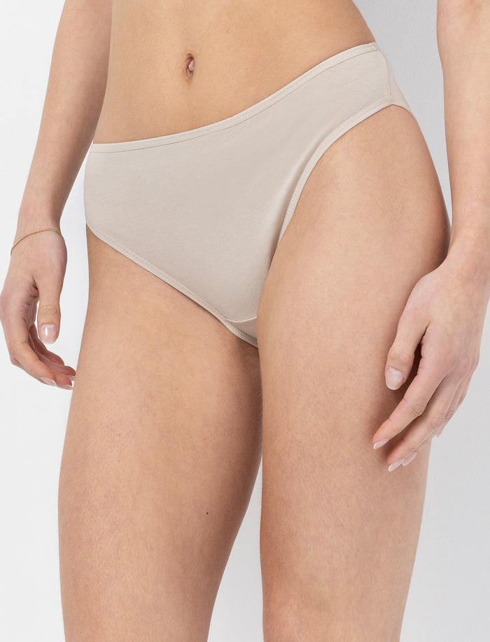 Culotte bikini unie pour femme