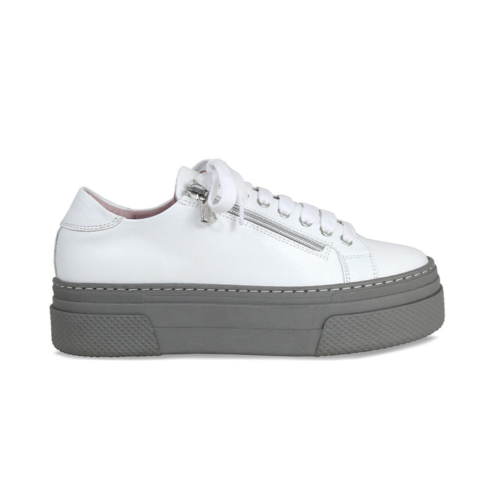 Diva: White Leather & Grey Shoes Sole Bliss