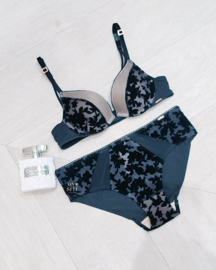 Dorina D001471 Black Cut Velvet Lace Hipster myselflingerie.com