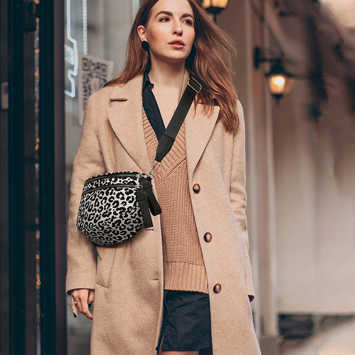 Fashionable and versatile large capacity crossbody shell bag