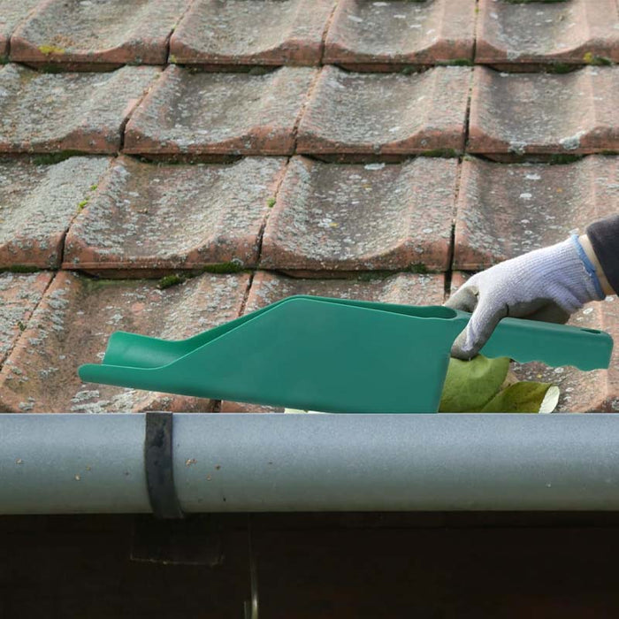 Flexible Gutter Cleaning Tool