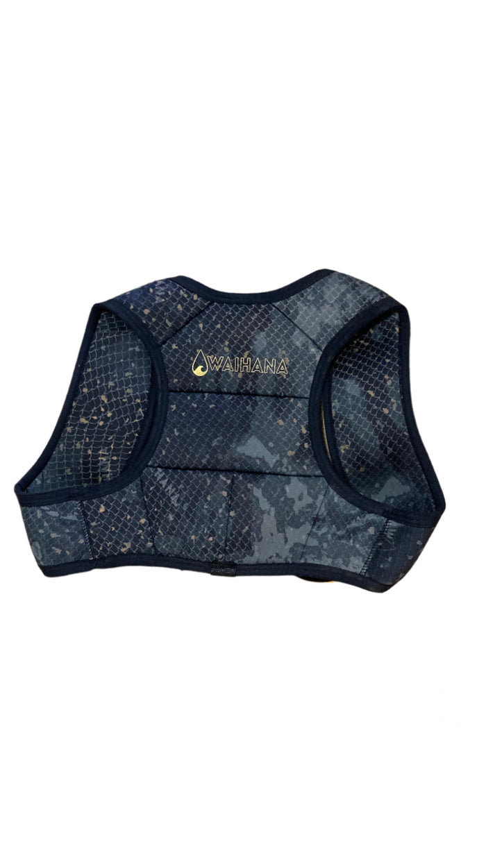 Freediving Weight Vest worn over wetsuit ready for a dive