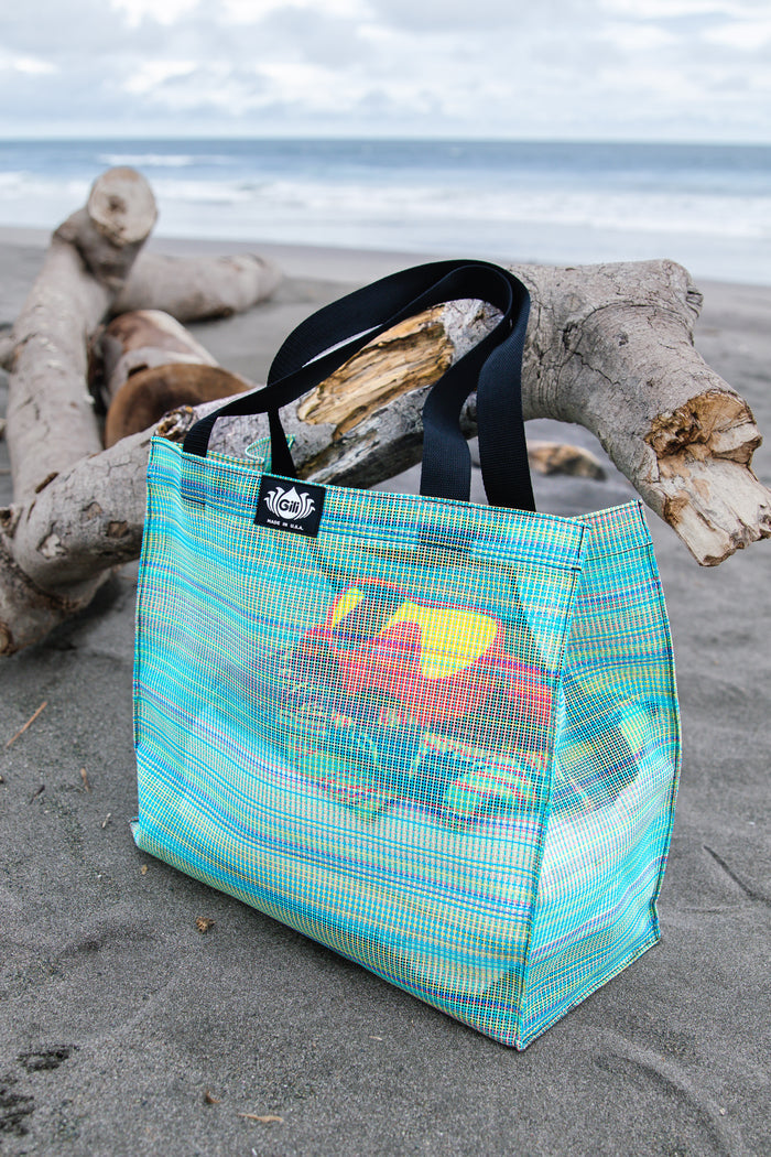 Gili Gear Tote Bag detail of reinforced stitching and durable water-resistant fabric