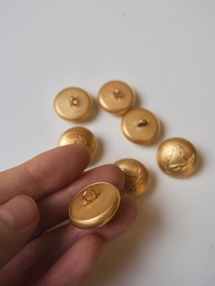 Gold Wheat Metal Domed Shank Buttons 20mm/32L