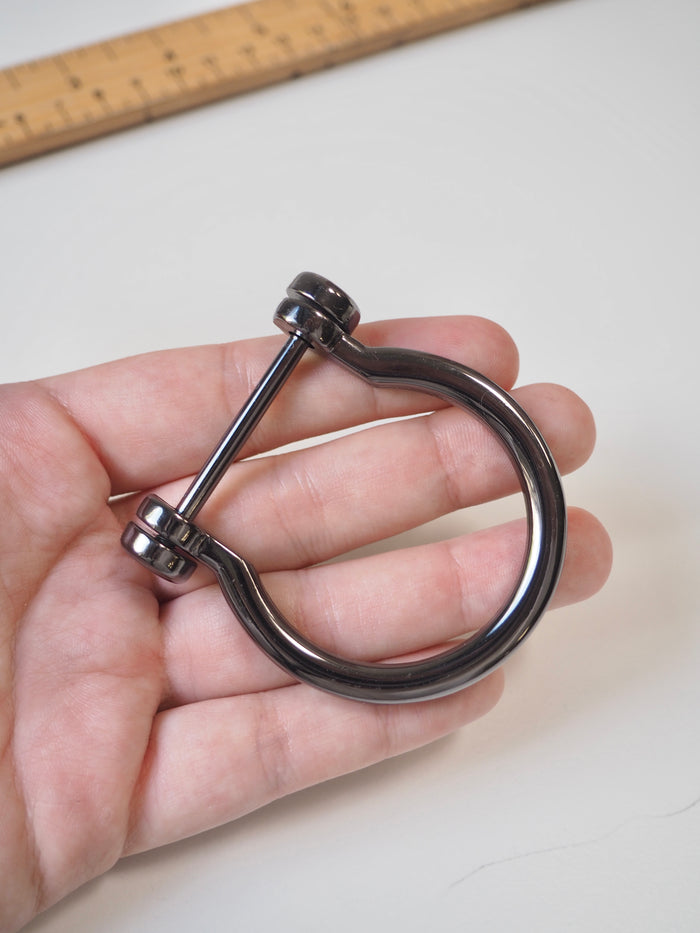 Gunmetal Horseshoe Strap Connector 60mm
