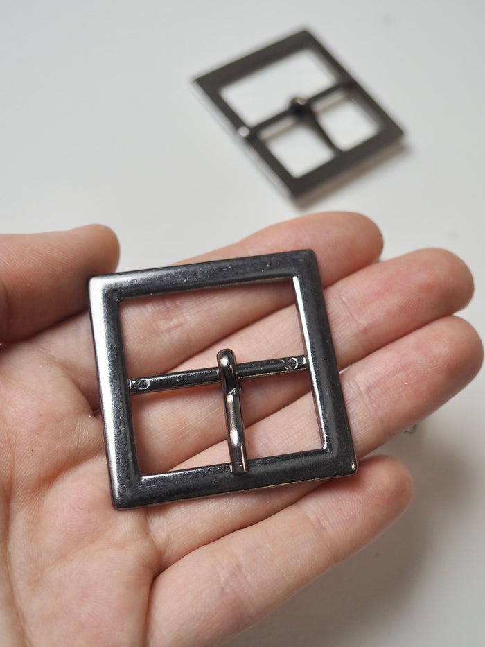 Gunmetal Square Buckle 30mm