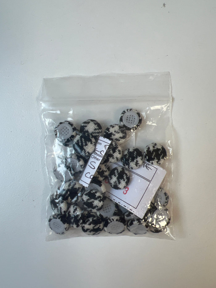 Houndstooth Fabric Covered Buttons 12mm x37