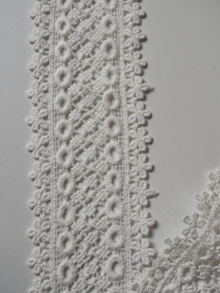 Ivory Cotton Daisy Scallop Lace Trim 60mm