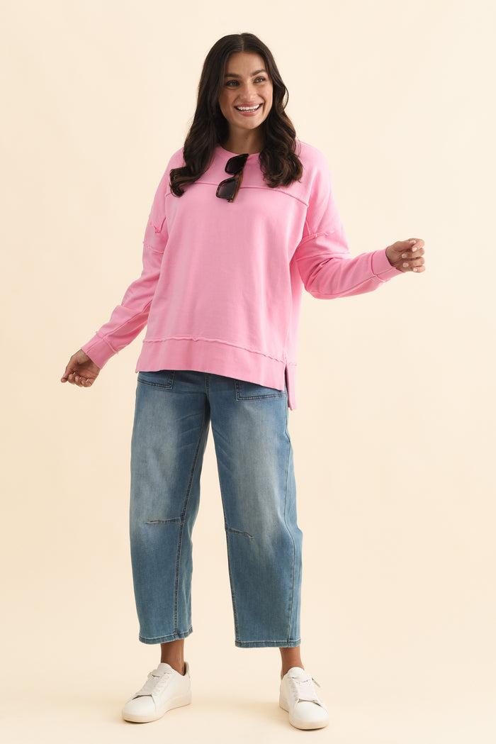 Jayne Pink Cotton Crewneck Sweatshirt,Brunette model,alt text|model:Brontie