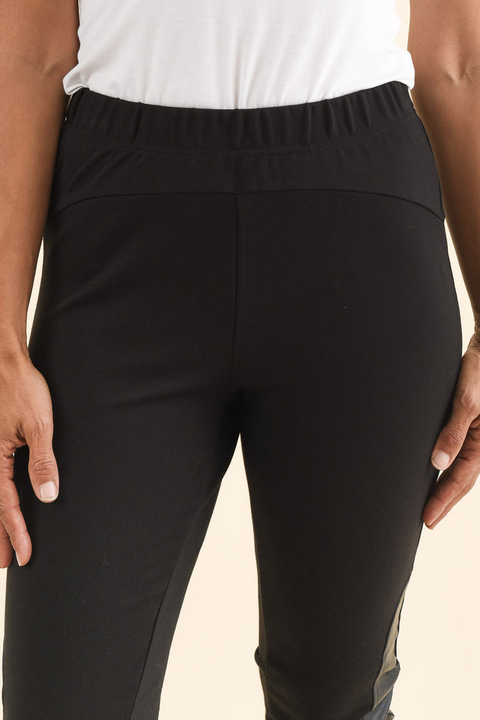 Jesse Black Trim Stretch Leggings,Brunette model,alt text|model:Cara
