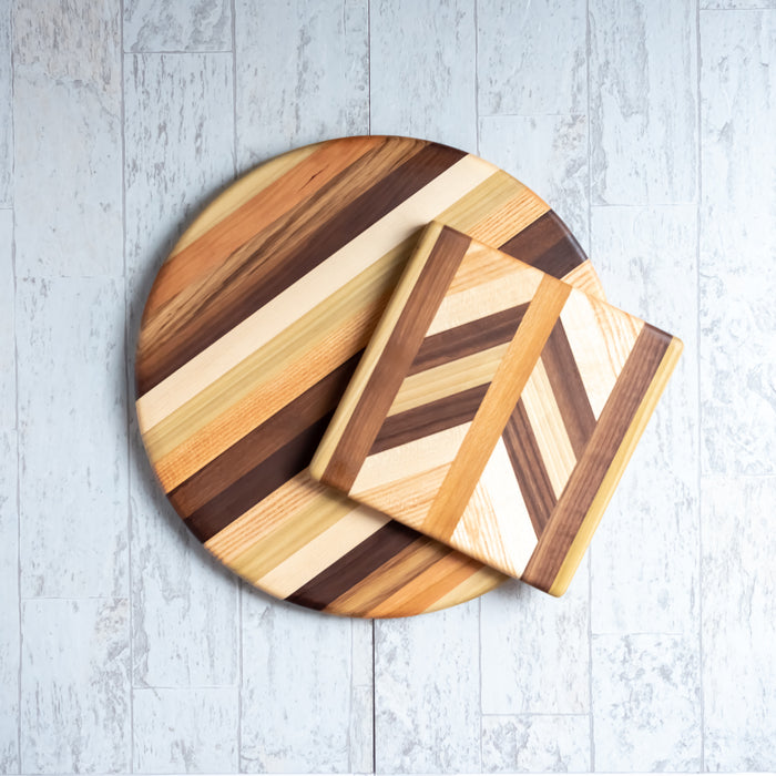 Medium Round Cutting Board - Ali's Wagon