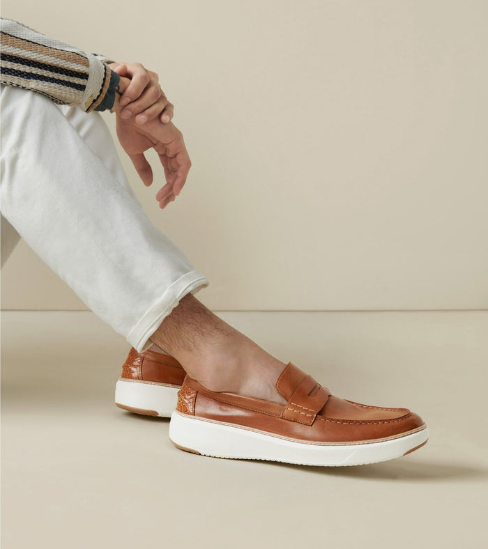 C36646:BRITISH TAN/EGRET