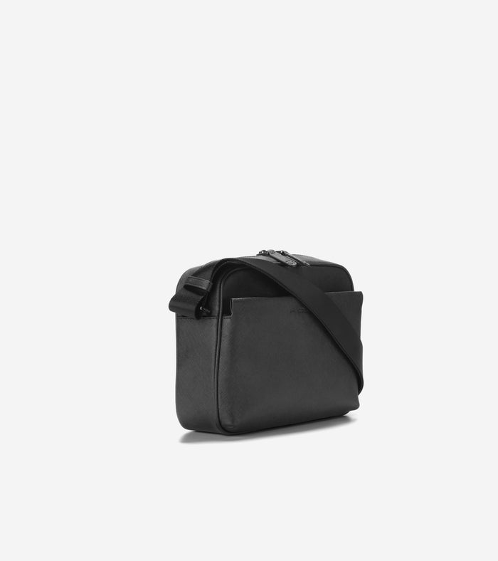 F12518:BLACK SAFFIANO:0000