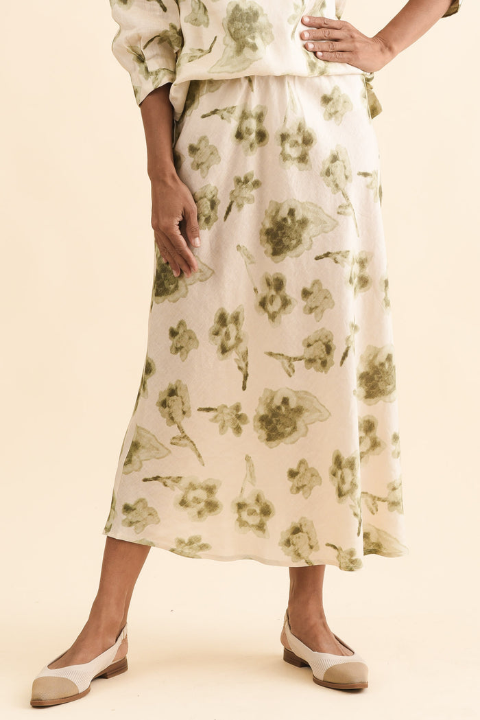 Modena Cream Floral Linen Midi Skirt,Brunette model,alt text|model:Cara