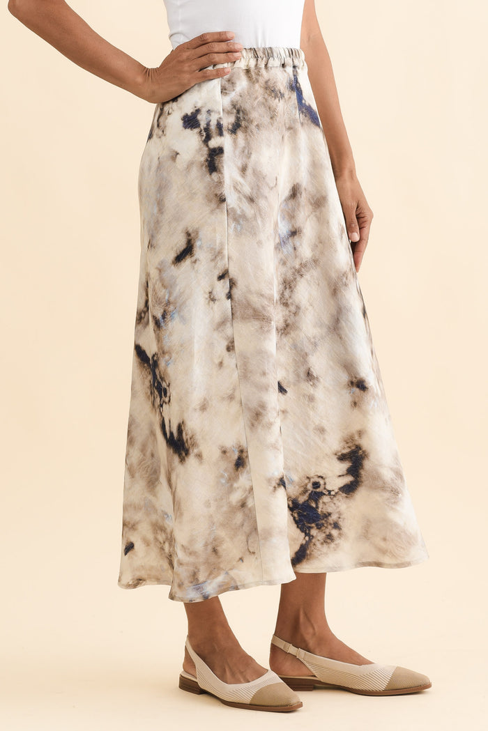 Modena Taupe Abstract Linen Midi Skirt,Brunette model,alt text|model:Cara