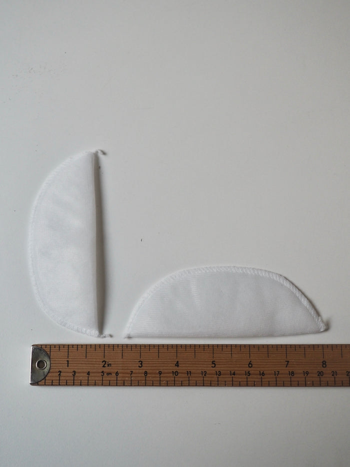Narrow White Wadded Shoulder Pads