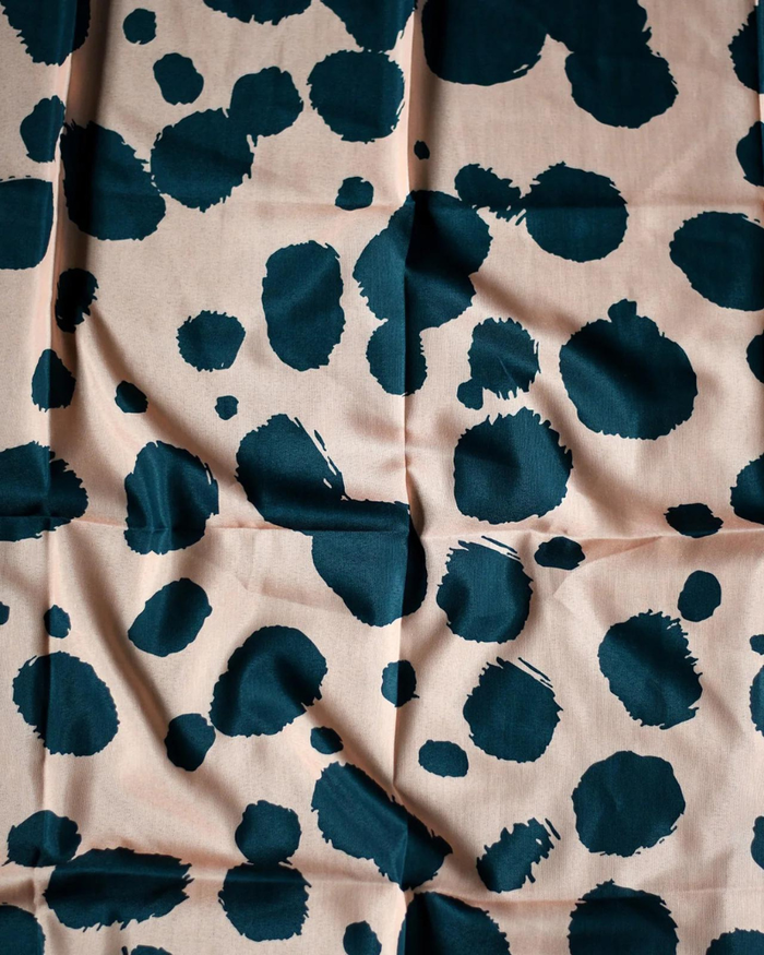 Nicsessories Dotty Jaguar Pre-Tied Bandanna with Full Grip myselflingerie.com