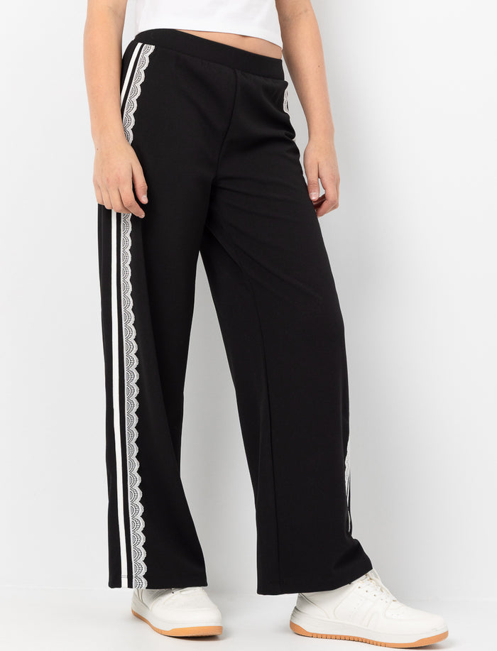 Pantalon à jambes larges