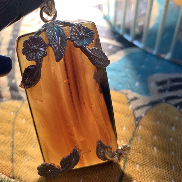 Pendant Amber Sterling Silver Accent