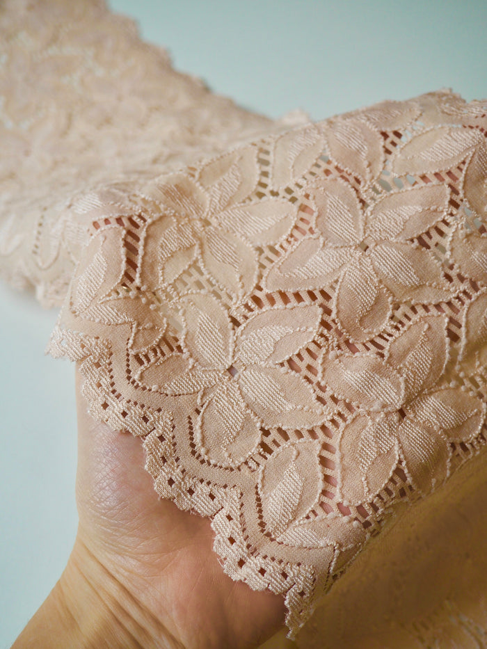 Pink Beige Hibiscus Scallop Stretch Lace Trim 14.5cm